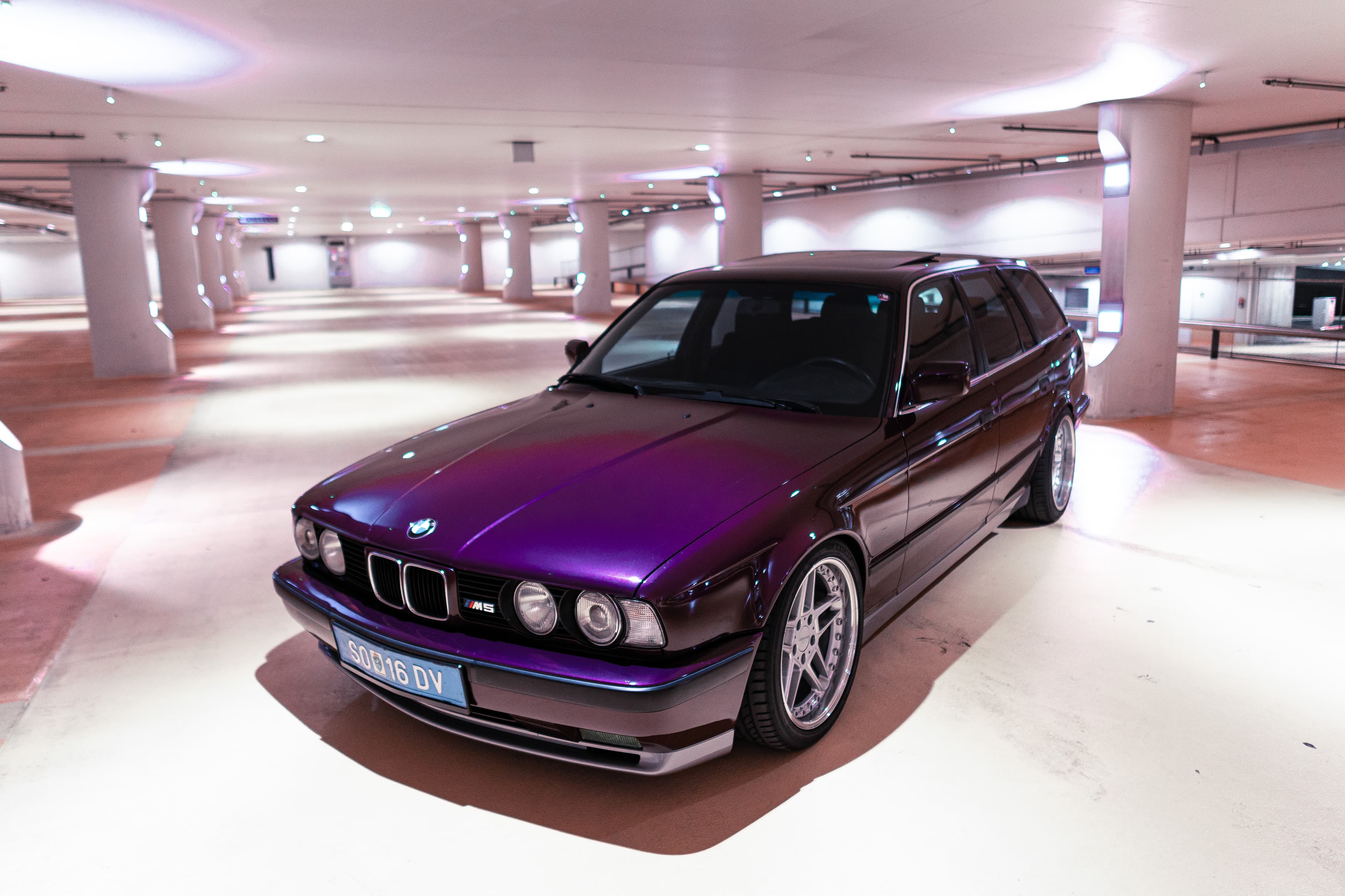 BMW M5 Touring E34